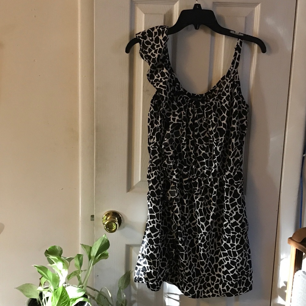 Envy Black and White Patterned Dress